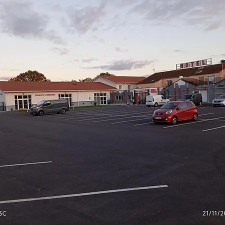 Hsa - Le Relax 3* Montaigu-Vendee