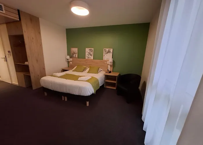 Hsa - Le Relax Hotel Montaigu-Vendee