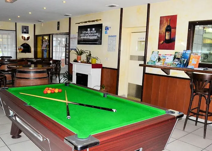 Hsa - Le Relax Hotel Montaigu-Vendee